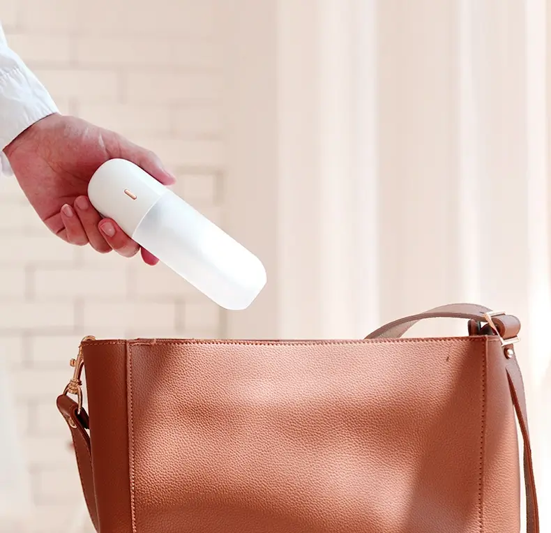 Compact and Convenient Air Humidifier